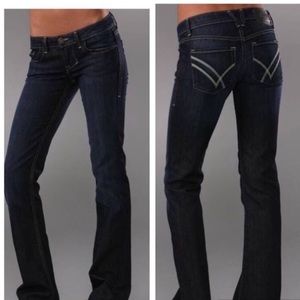 ✨WILLIAM RAST STELLA BOOTCUT JEANS - Sz 25✨